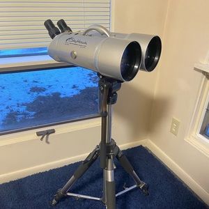 Ultra high powered binoculars